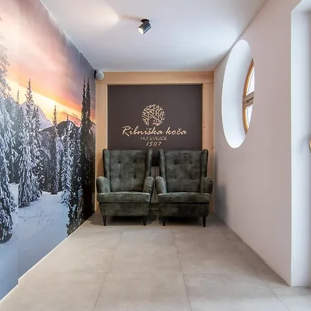 Ribniska Koca Hostel *