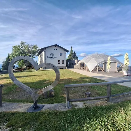 Hostel Ribniska Koca *