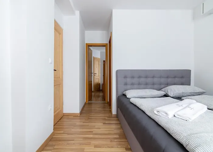 Ribniska Koca Hostel