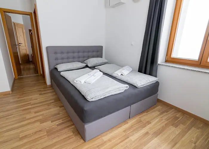 Hostel Ribniska Koca *